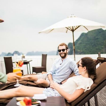 Bhaya Classic Cruises Ха Лонг Екстериор снимка